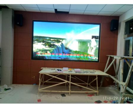 鄭州P2.5全彩屏
